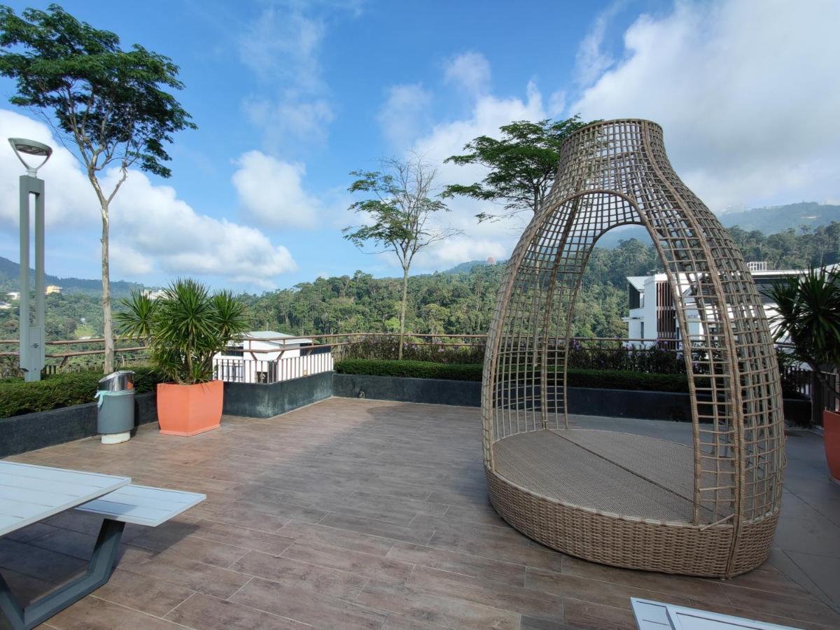 Friends & Family Apartment At Midhill Genting 8Pax Free Wifi Τζεντίνγκ Χάιλαντς Εξωτερικό φωτογραφία