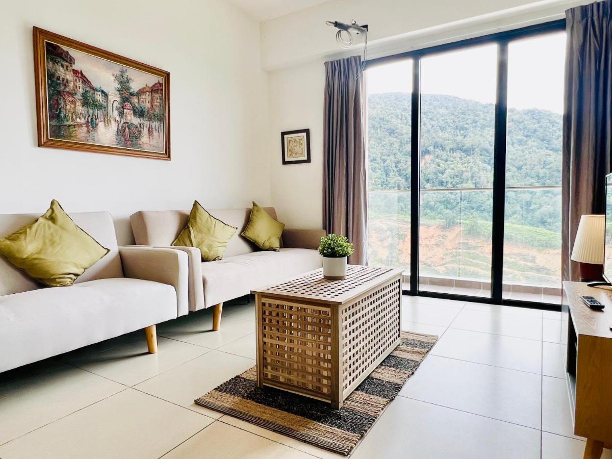 Friends & Family Apartment At Midhill Genting 8Pax Free Wifi Τζεντίνγκ Χάιλαντς Εξωτερικό φωτογραφία