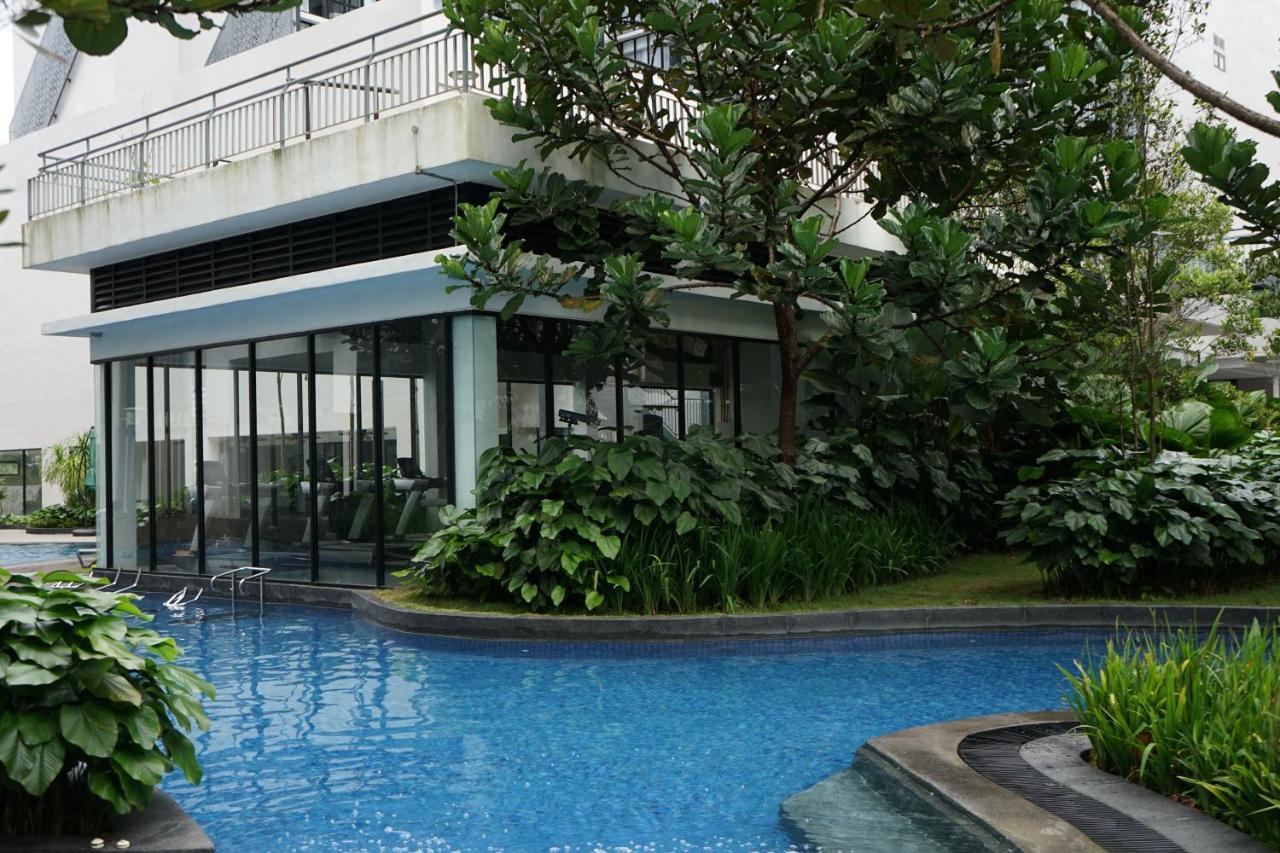 Friends & Family Apartment At Midhill Genting 8Pax Free Wifi Τζεντίνγκ Χάιλαντς Εξωτερικό φωτογραφία