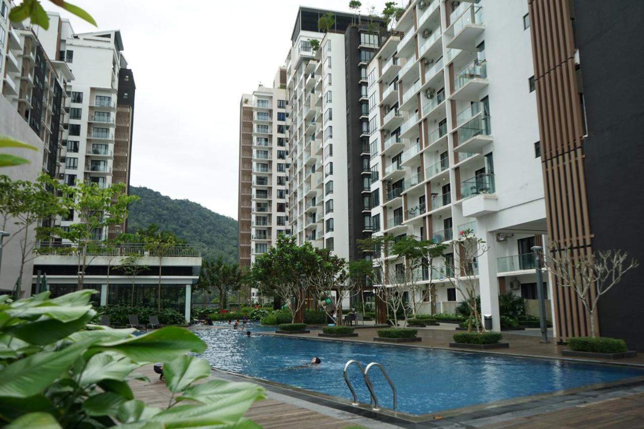 Friends & Family Apartment At Midhill Genting 8Pax Free Wifi Τζεντίνγκ Χάιλαντς Εξωτερικό φωτογραφία